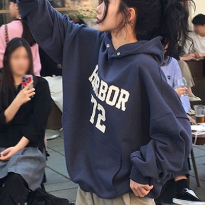 Phối đồ với áo hoodie cho mùa đông